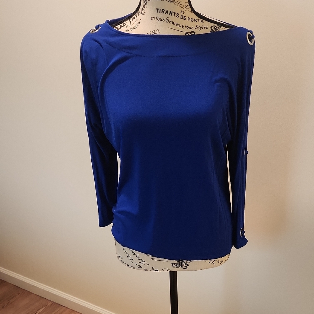 Cable & Gauge Blue Fitted Blouse